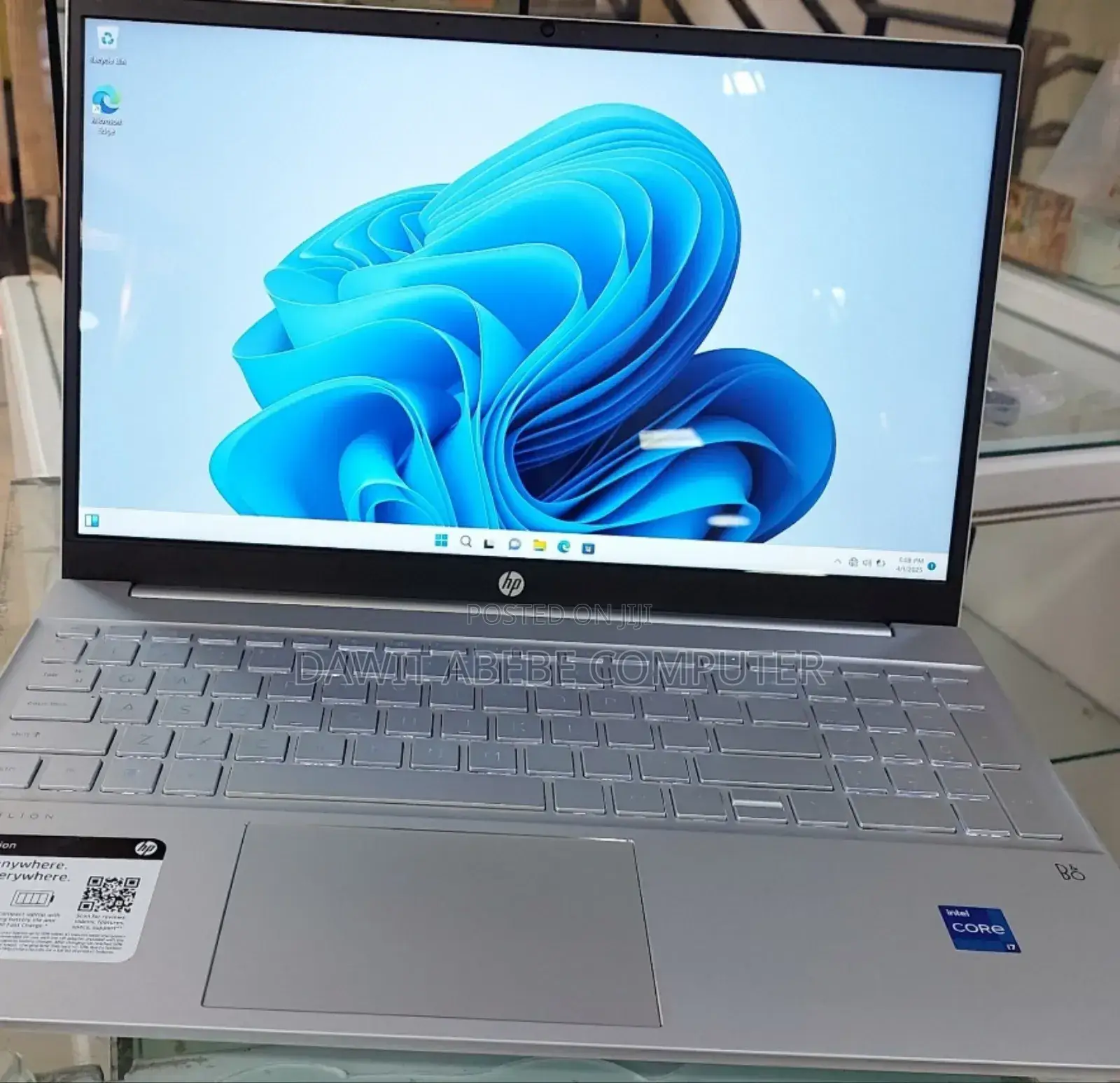 New Laptop HP Pavilion 15 8GB Intel Core I7 SSD 1T