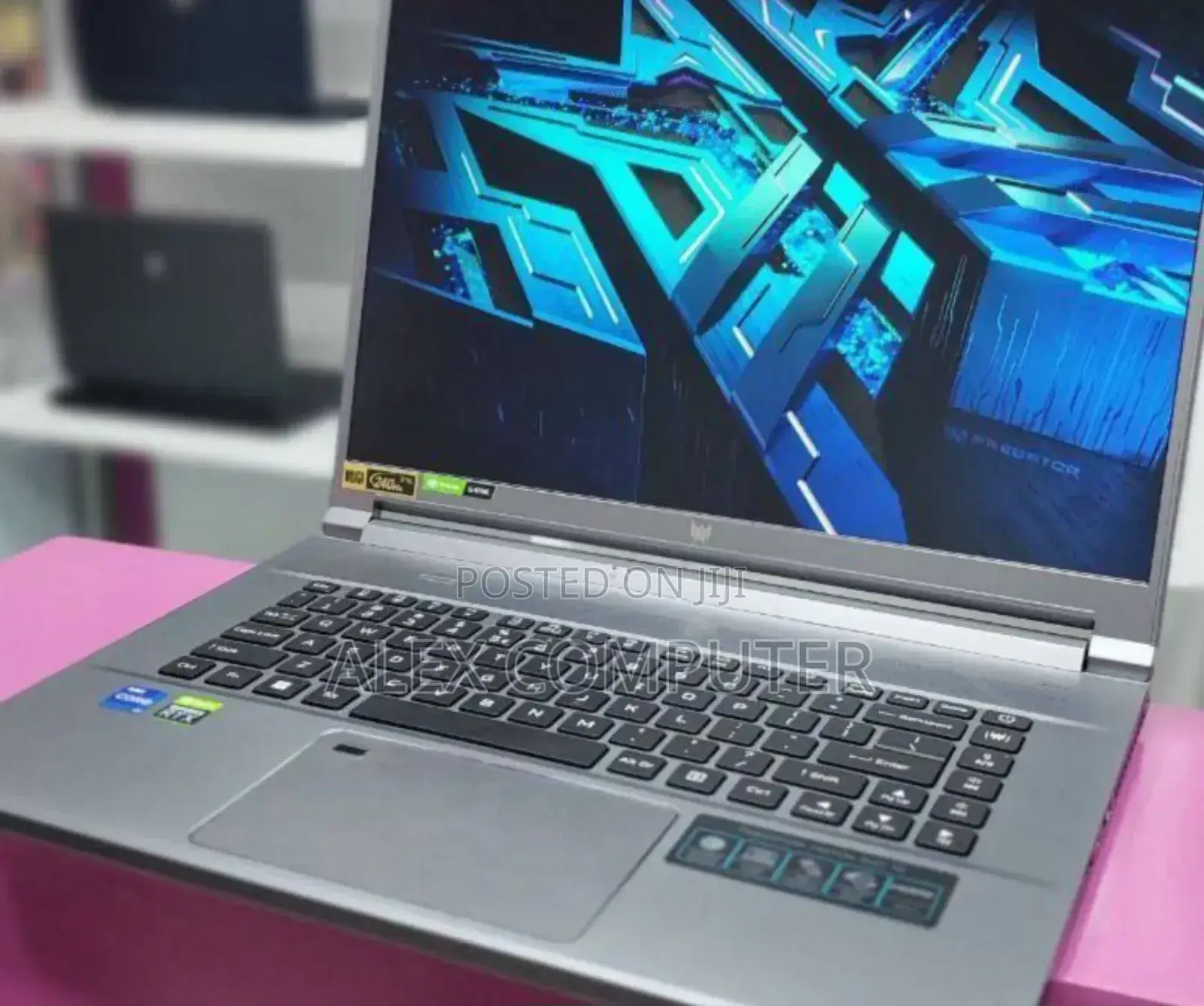 New Laptop Acer Predator Triton 300 16GB Intel Core I7 SSD 1T