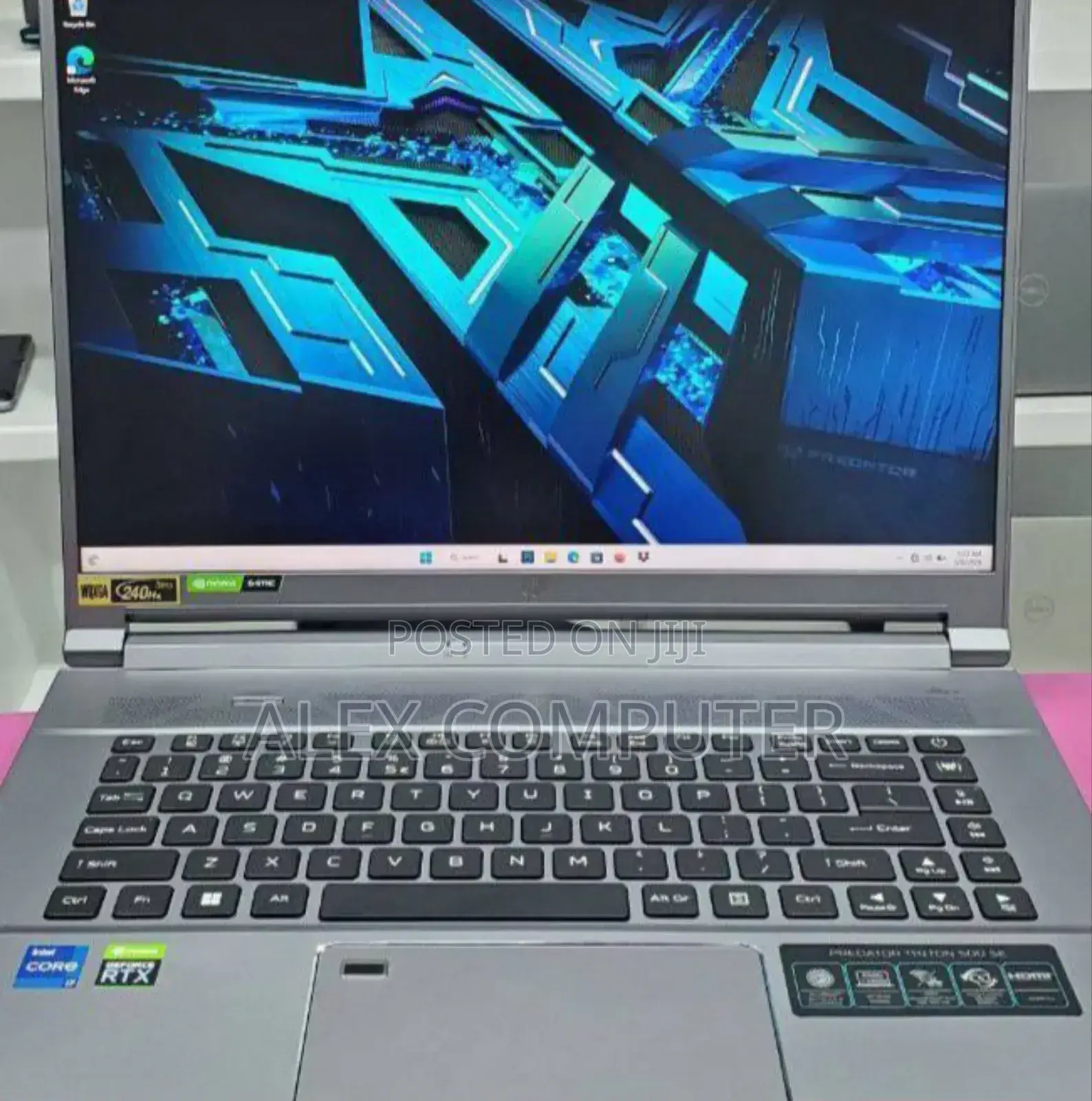 New Laptop Acer Predator Triton 300 16GB Intel Core I7 SSD 1T
