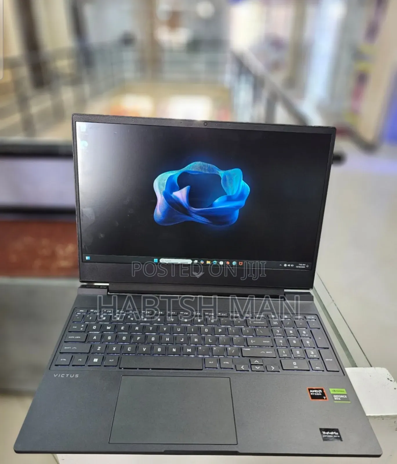 New Laptop HP Victus 16 16GB AMD Ryzen 7 SSD 1T