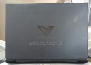 New Laptop HP Victus 15 8GB AMD Ryzen 5 SSD 512GB