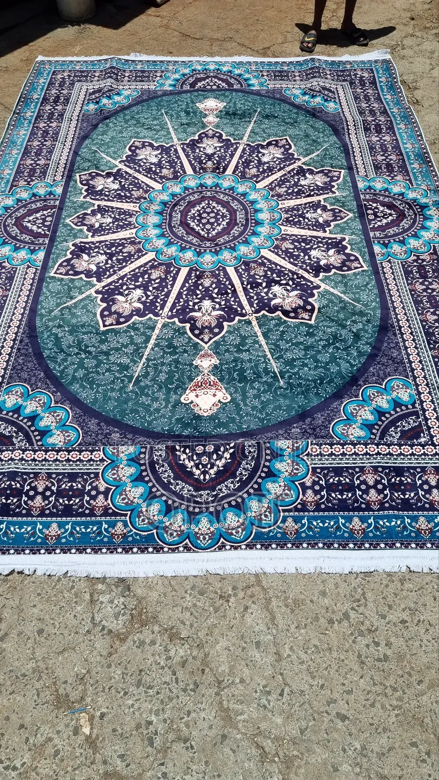 Mntaf ምንጣፍ 3.5 ሜ 2.5 ሜ