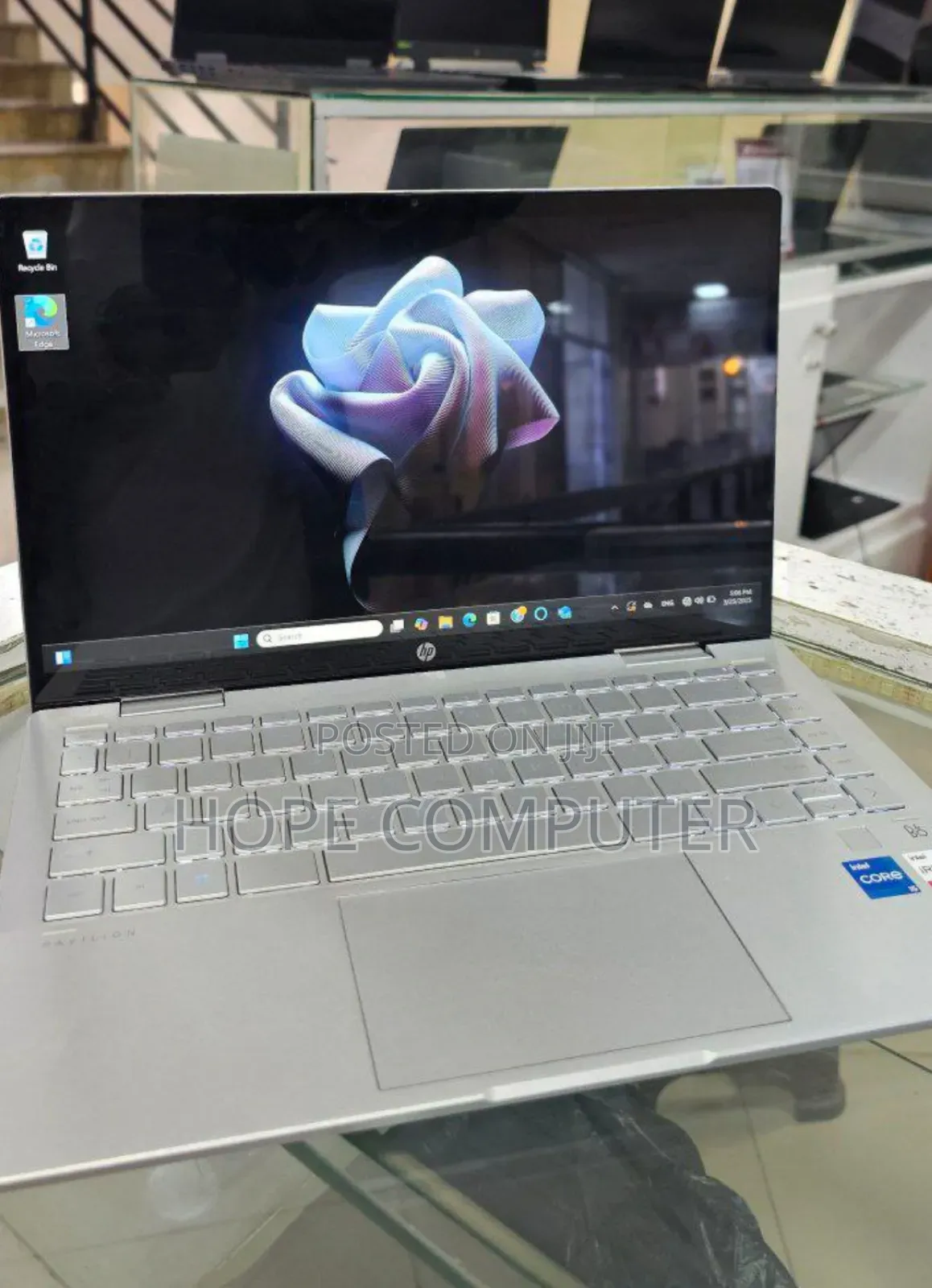 New Laptop HP Pavilion 15 8GB Intel Core I5 SSD 512GB