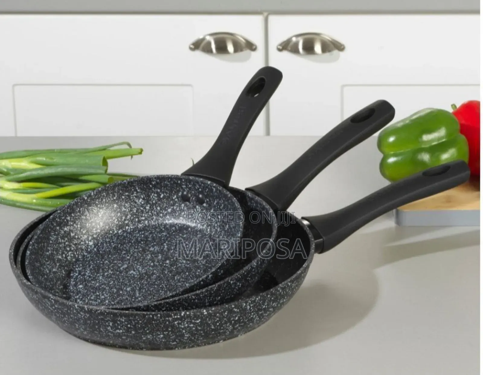 Momcoc Non Stick Fraying Pan