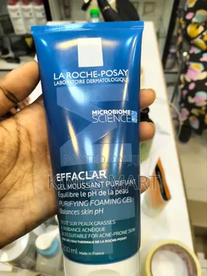 Photo - Laroche Posay Effaclar Purifying Foaming Cleanser