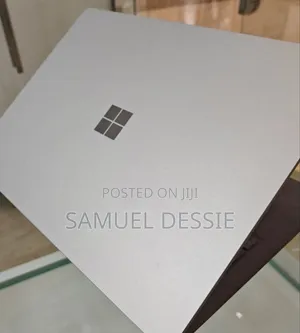 New Laptop Microsoft Surface Book 3 16GB Intel Core I7 SSD 512GB