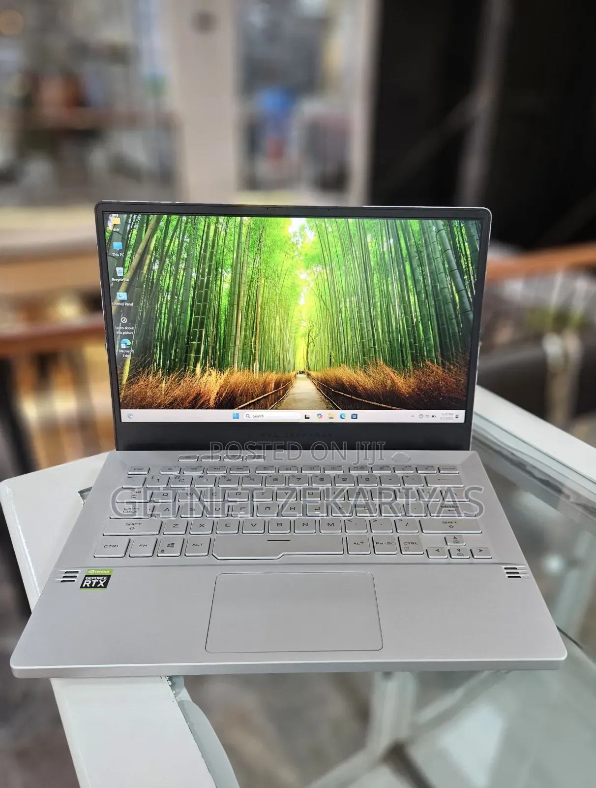 New Laptop Asus ROG Zephyrus G15 16GB AMD Ryzen 9 SSD 512GB