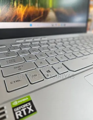 New Laptop Asus ROG Zephyrus G15 16GB AMD Ryzen 9 SSD 512GB