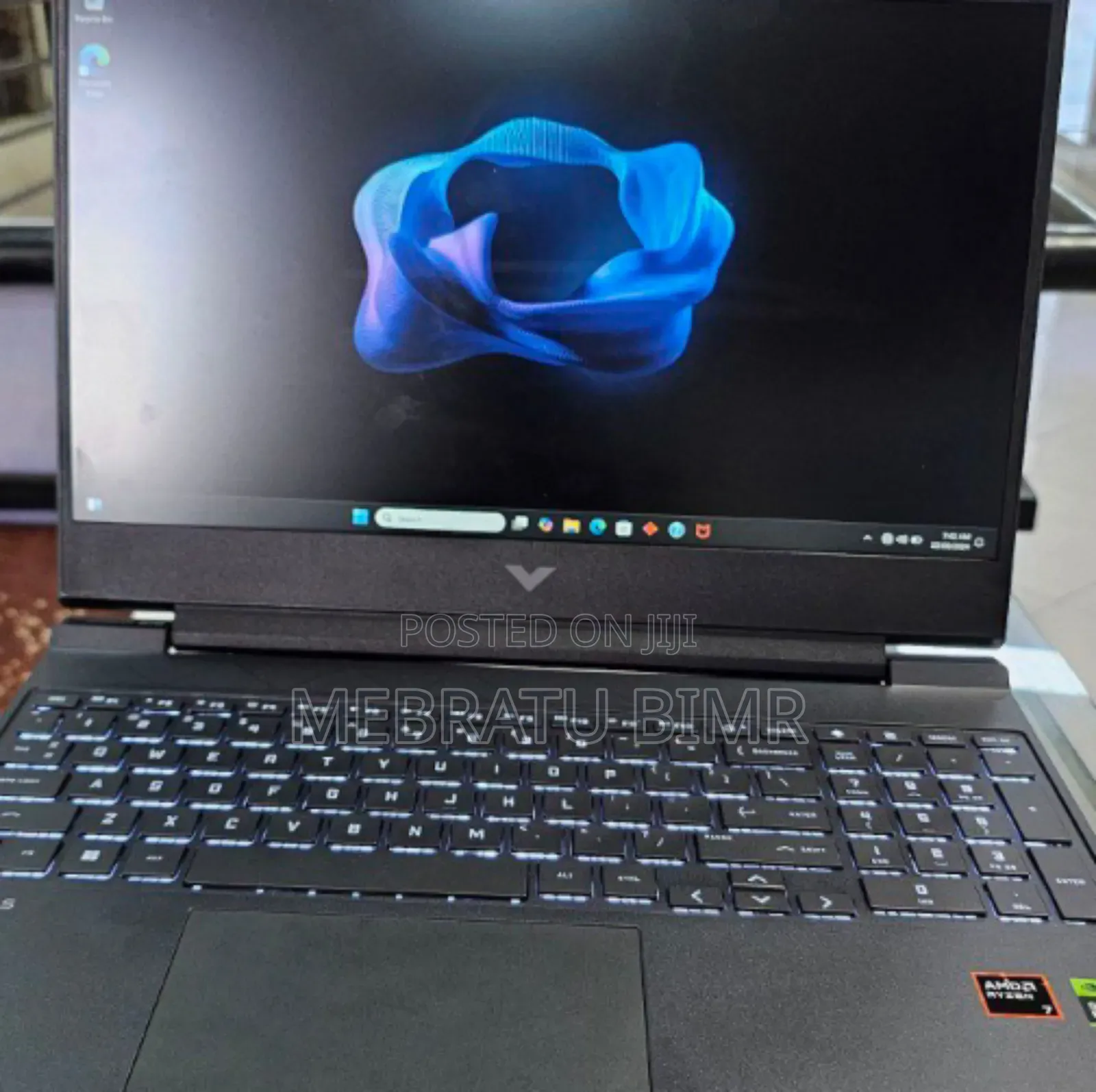 New Laptop HP Victus 15 16GB AMD Ryzen 7 SSD 1T