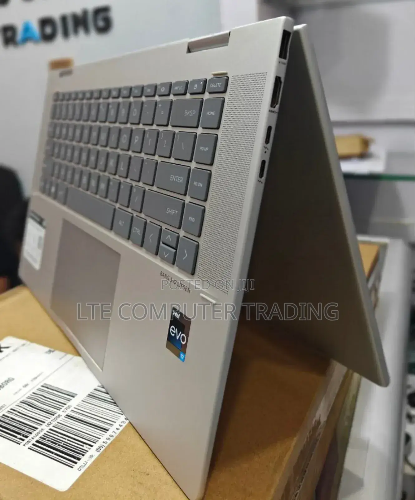 New Laptop HP Envy X360 16GB Intel Core I7 SSD 1T
