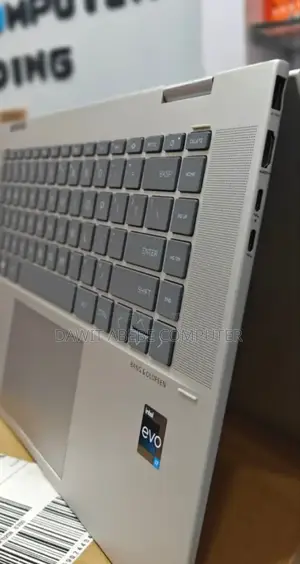 New Laptop HP Envy X360 16GB Intel Core I7 SSD 1T