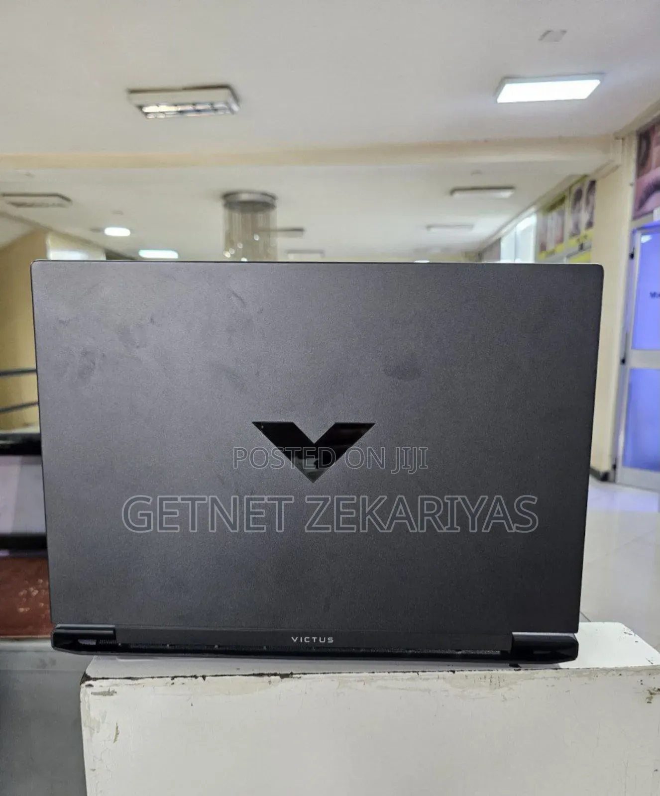 New Laptop HP Victus 15 16GB AMD Ryzen 7 SSD 1T