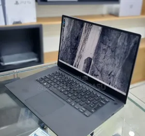 New Laptop Dell Inspiron 14 5540 32GB Intel Core I7 SSD 512GB