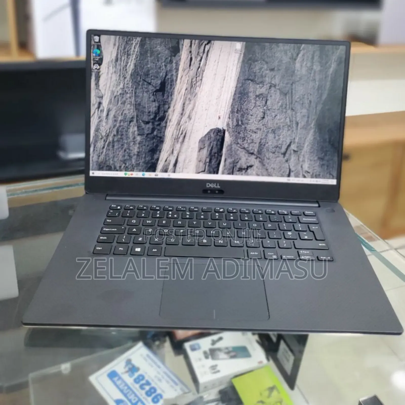 New Laptop Dell Inspiron 14 5540 32GB Intel Core I7 SSD 512GB