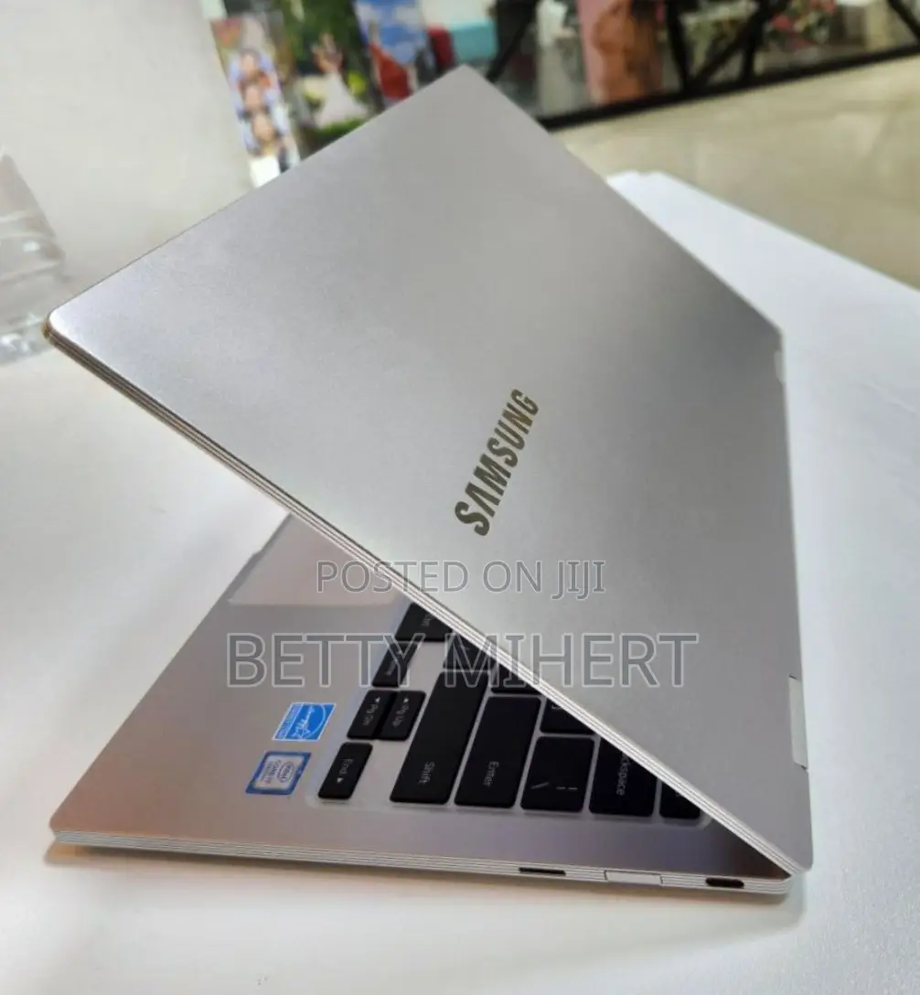 Laptop Samsung NP-X360 16GB Intel Core I7 SSD 512GB