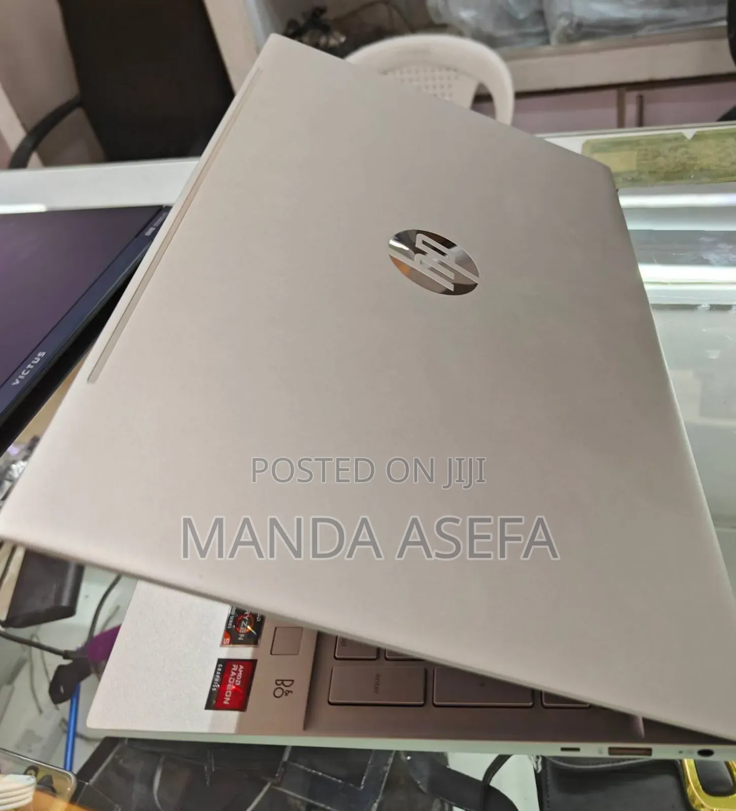 New Laptop HP Pavilion 15 8GB AMD Ryzen 5 SSD 512GB