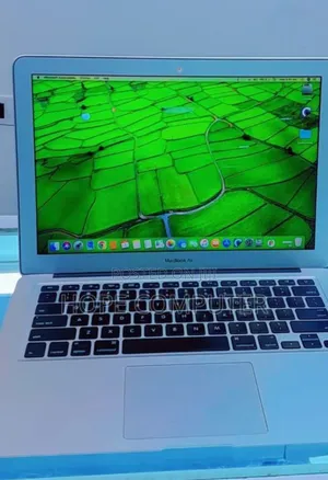 New Laptop Apple MacBook Air 2014 4GB Intel Core I5 SSD 128GB