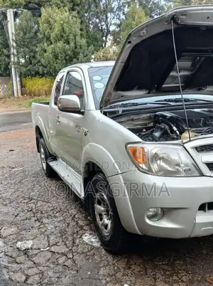 Toyota Hilux 2008 Silver