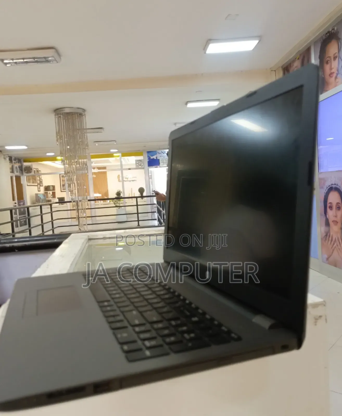 New Laptop HP Stream Notebook 8GB Intel Core I5 HDD 1T