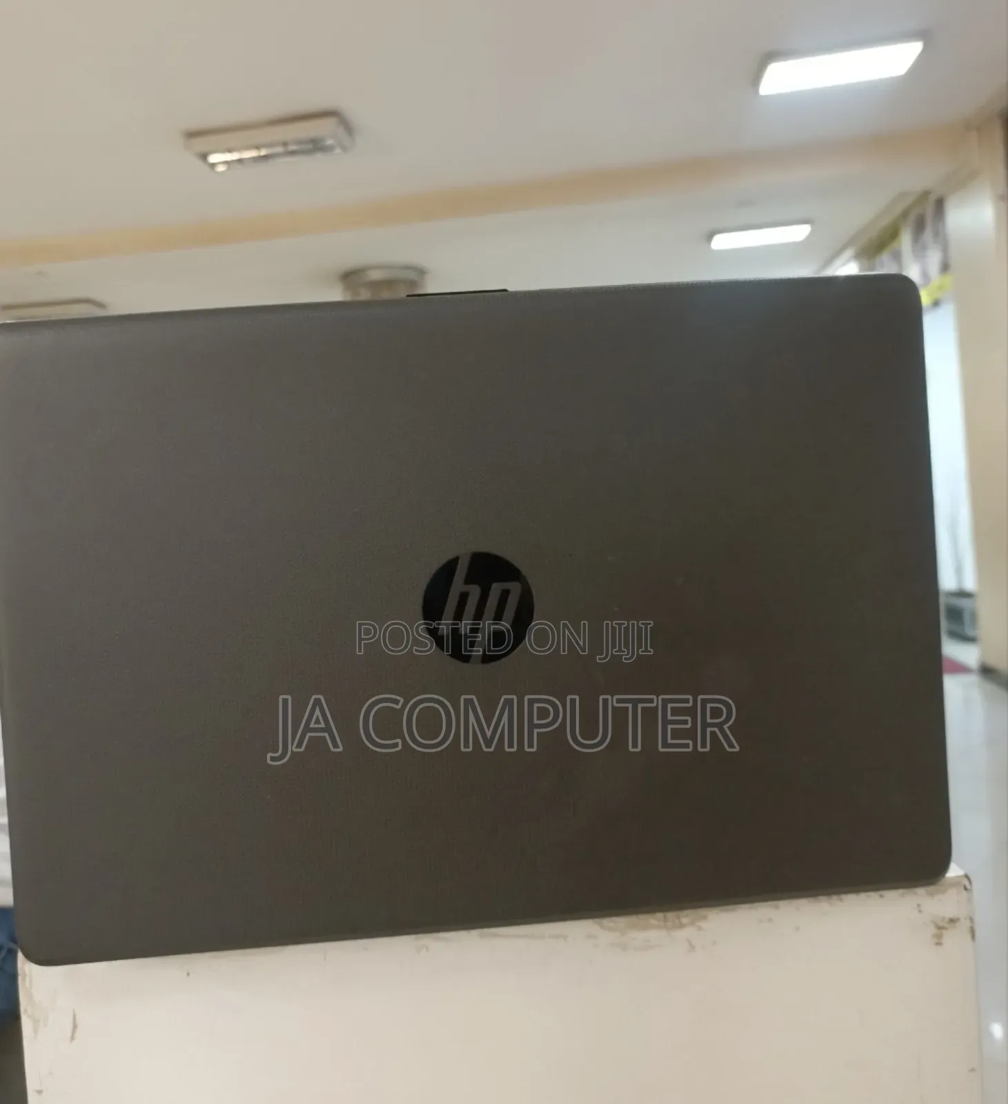 New Laptop HP Stream Notebook 8GB Intel Core I5 HDD 1T
