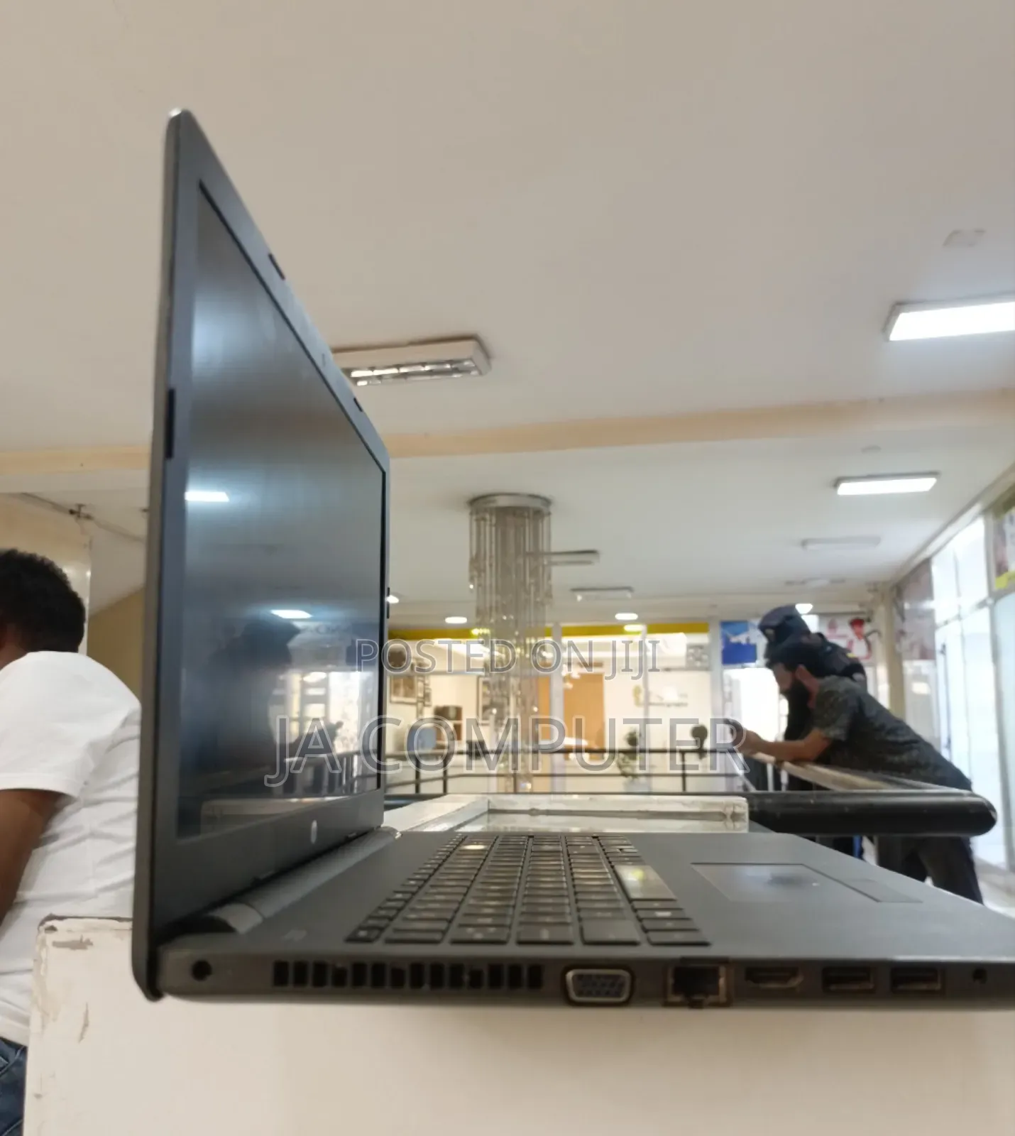 New Laptop HP Stream Notebook 8GB Intel Core I5 HDD 1T