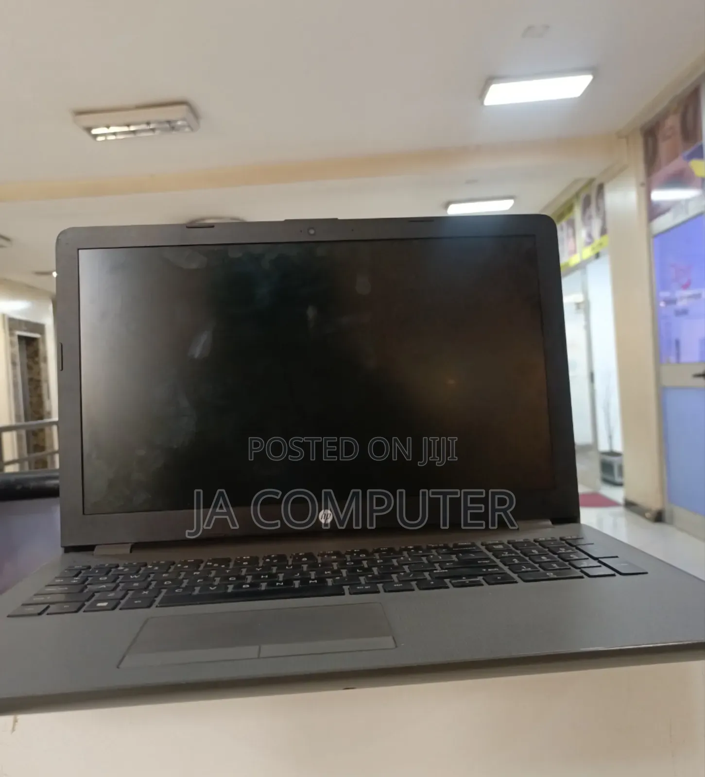 New Laptop HP Stream Notebook 8GB Intel Core I5 HDD 1T