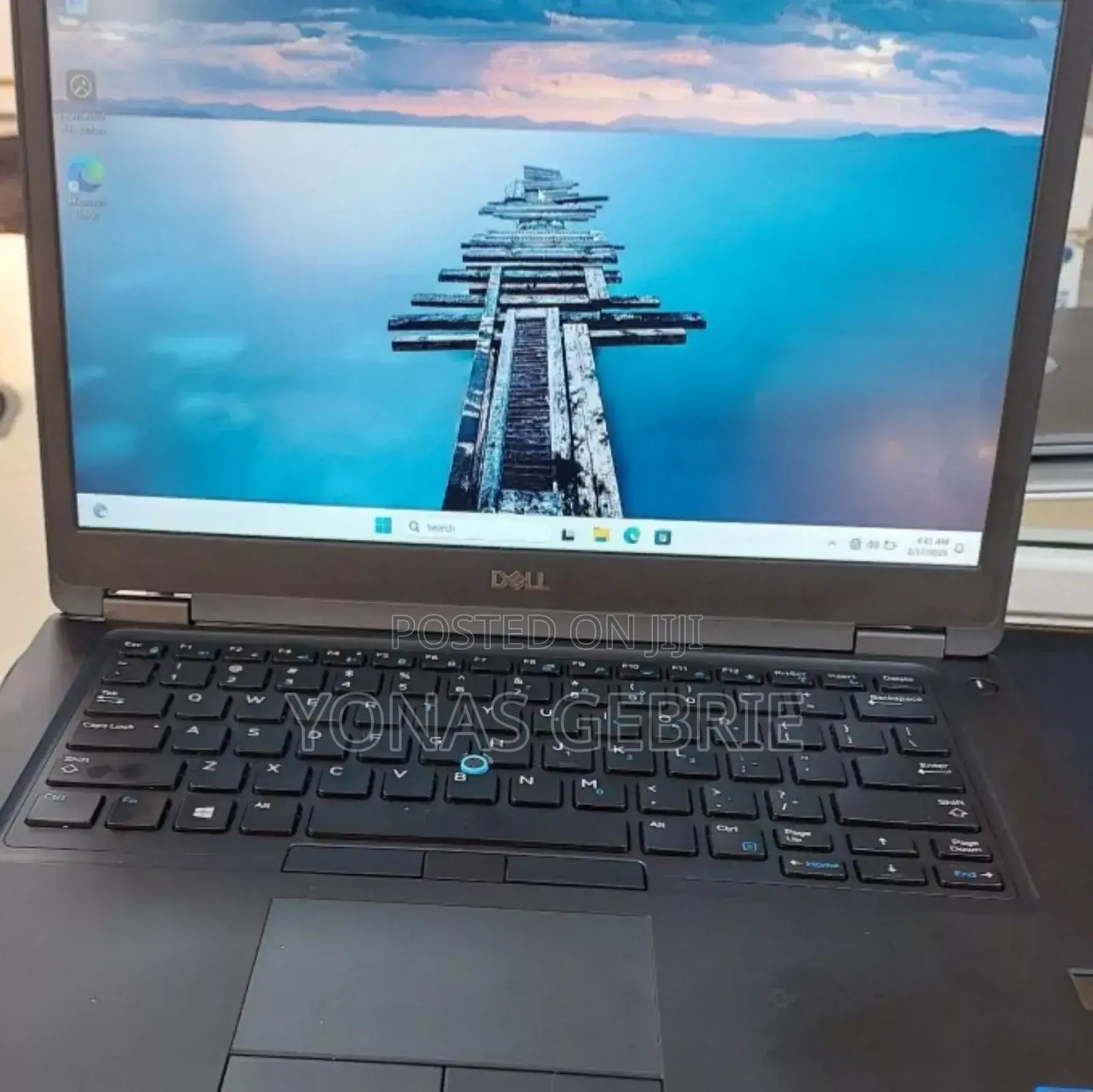 New Laptop Dell 8GB Intel Core I7 SSD 256GB