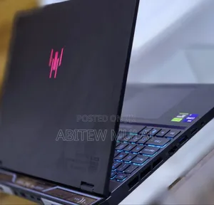Photo - New Laptop Acer Predator Helios 300 16GB Intel Core I9 SSD 1T