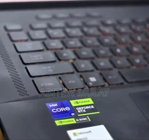 New Laptop Asus ROG Zephyrus G15 16GB Intel Core I9 SSD 1T