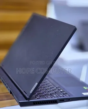 New Laptop Lenovo Legion 5 16GB AMD Ryzen 7 SSD 512GB