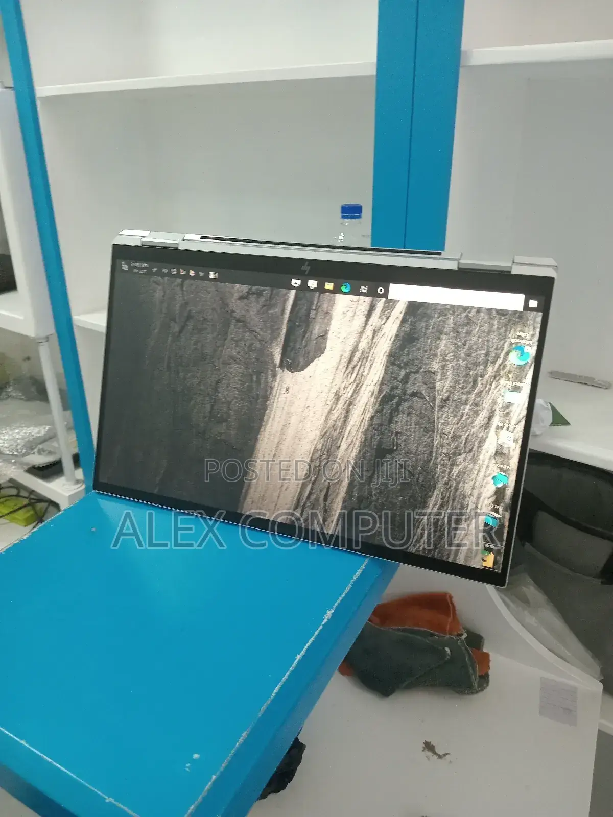 New Laptop HP EliteBook X360 1040 G7 16GB Intel Core I7 SSD 512GB