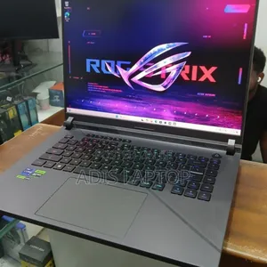 New Laptop Asus ROG Strix G15 32GB Intel Core I9 SSD 1T