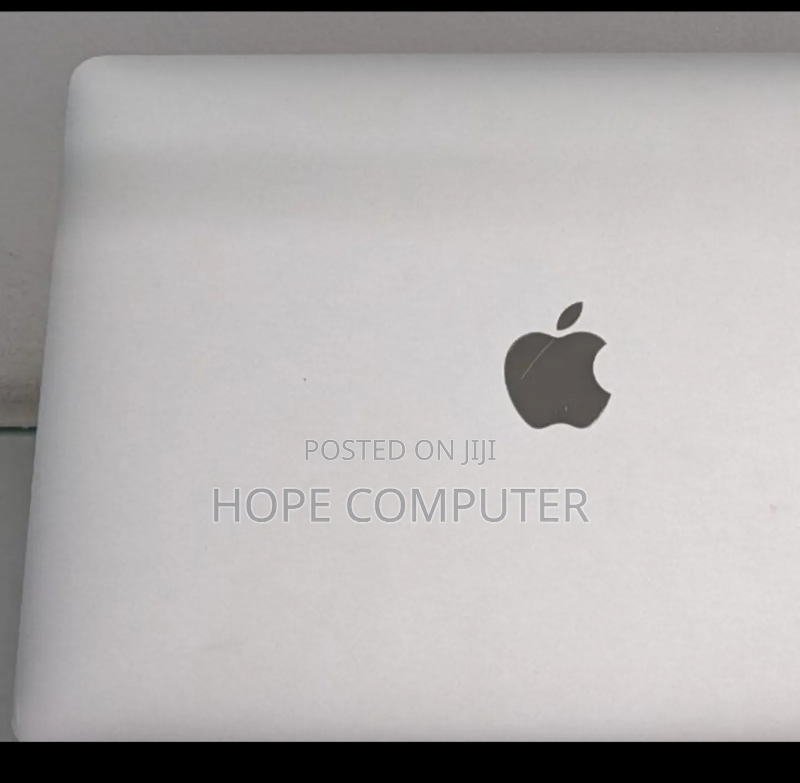 New Laptop Apple MacBook Pro 2017 8GB Intel Core I5 SSD 256GB