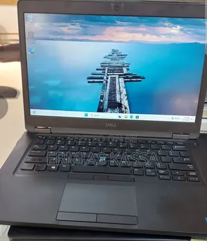 Photo - New Laptop Dell Latitude 5490 8GB Intel Core I7 SSD 256GB