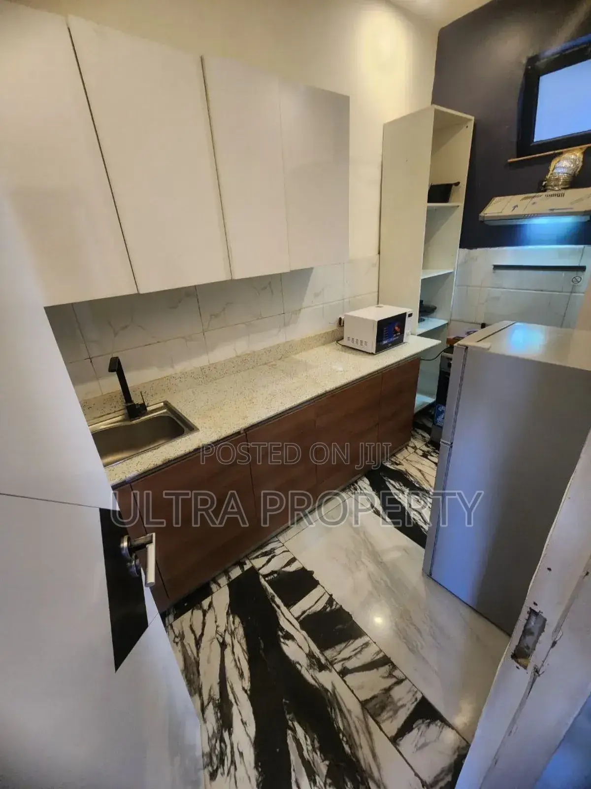 Furnished 2bdrm Apartment in Bole for rent