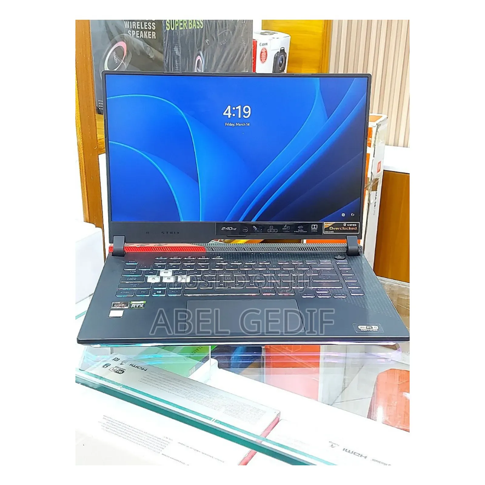 New Laptop Asus 16GB AMD Ryzen 9 SSD 1T