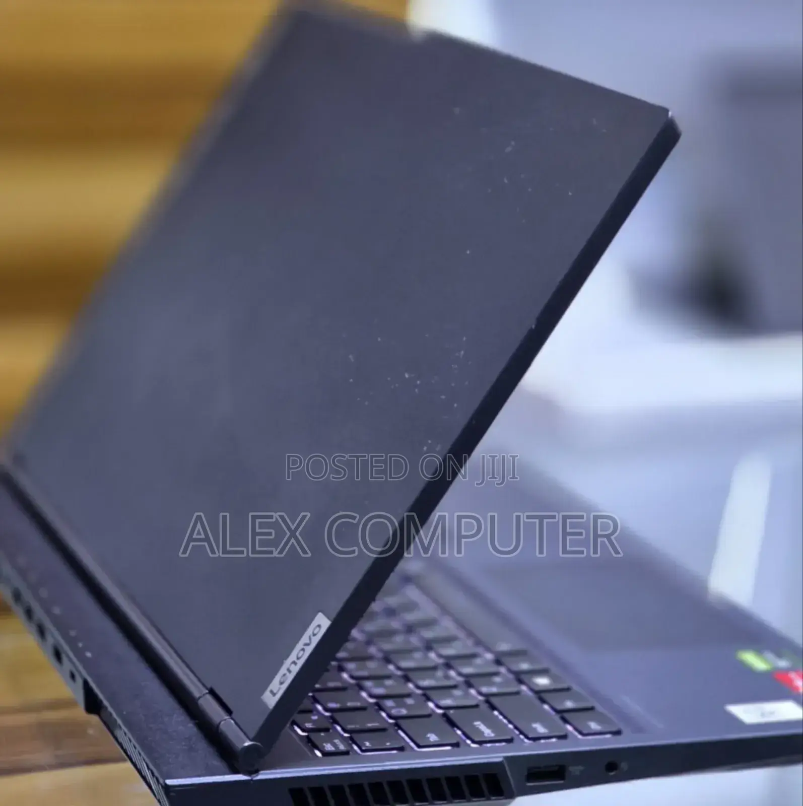 New Laptop Lenovo Legion 5 16GB AMD Ryzen 7 SSD 512GB