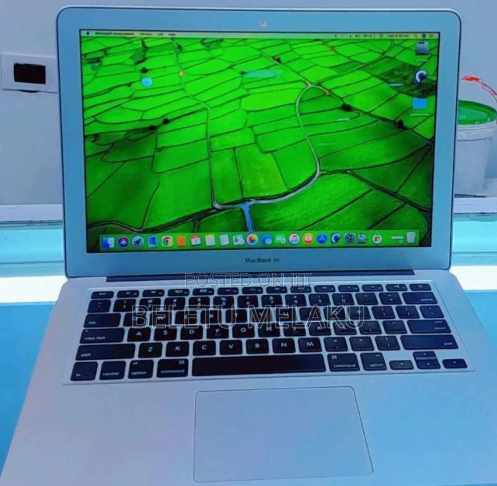 New Laptop Apple MacBook Air 2014 4GB Intel Core I5 SSD 128GB