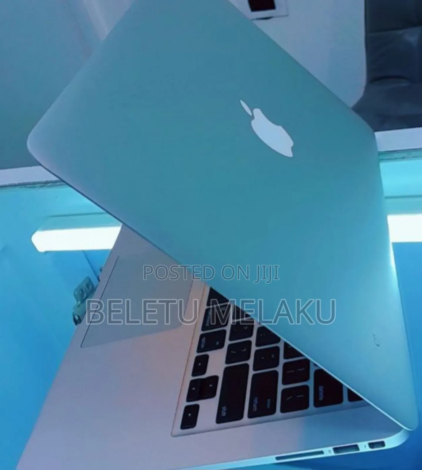 New Laptop Apple MacBook Air 2014 4GB Intel Core I5 SSD 128GB