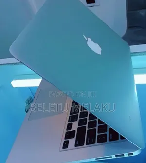 New Laptop Apple MacBook Air 2014 4GB Intel Core I5 SSD 128GB