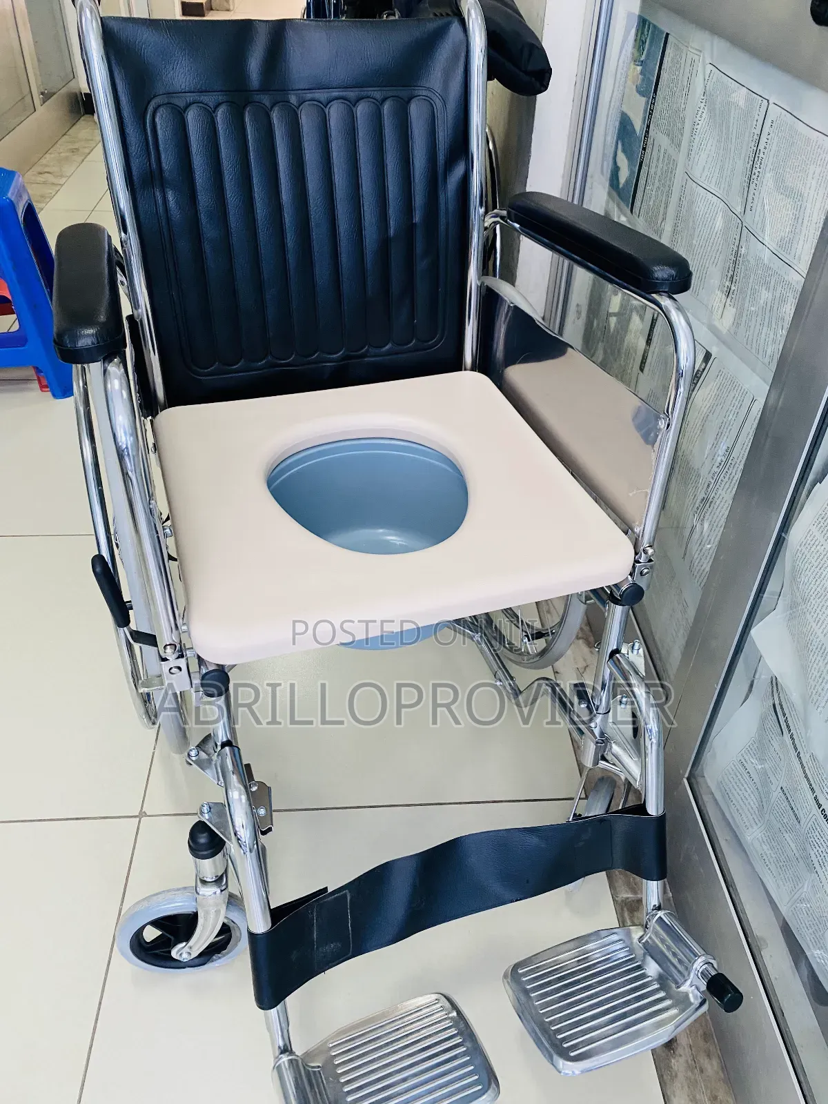 Toilet Wheelchair7wheelchair4wheelchair9wheelchair4wheelchai