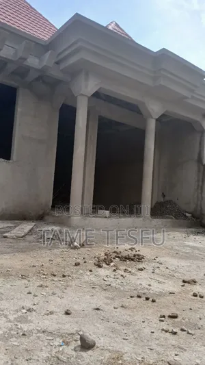 3bdrm Villa in Summit 250M2, Bole for sale