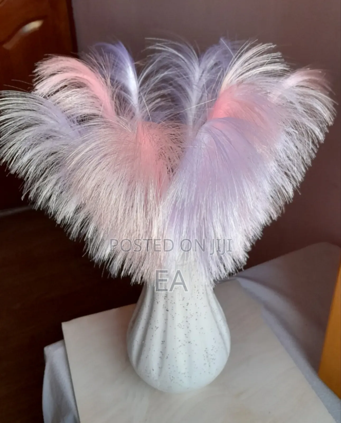Ribbon Feather Flower With Vase
