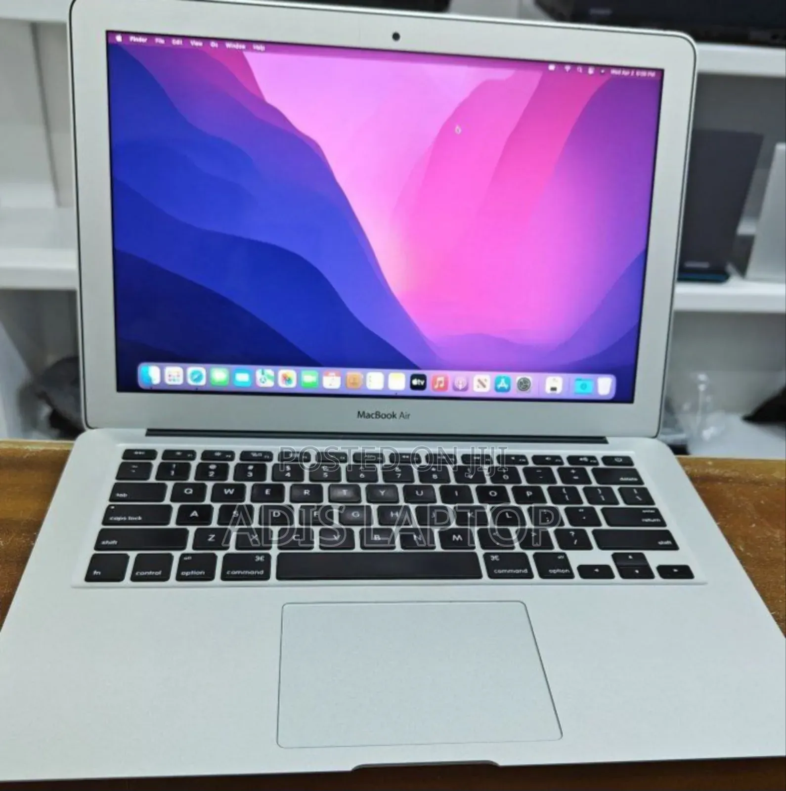 New Laptop Apple MacBook Air 2017 8GB Intel Core I5 SSD 128GB