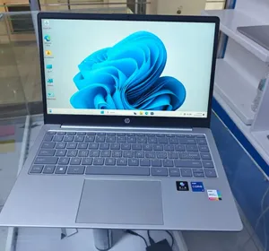 New Laptop HP Stream Notebook 16GB Intel Core I7 SSD 1T