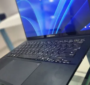 New Laptop Asus ZenBook 13 UX331UN 16GB Intel Core I7 SSD 512GB