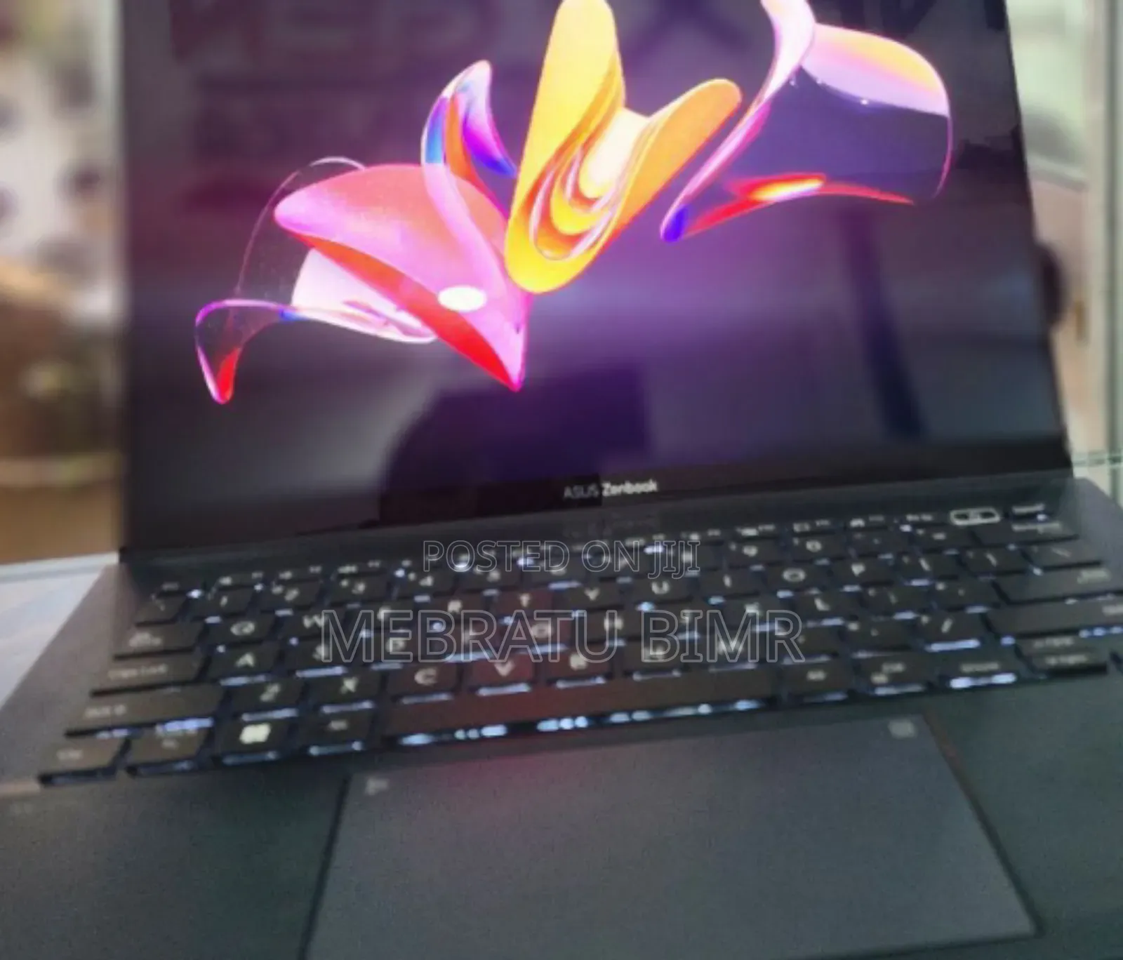 New Laptop Asus ZenBook 13 UX331UN 16GB Intel Core I7 SSD 512GB