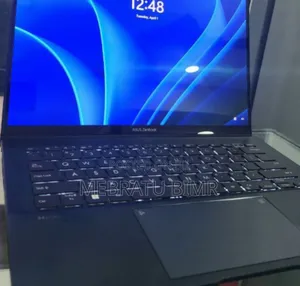 New Laptop Asus ZenBook 13 UX331UN 16GB Intel Core I7 SSD 512GB