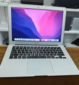 Photo - New Laptop Apple MacBook Air 2017 8GB Intel Core I5 SSD 128GB
