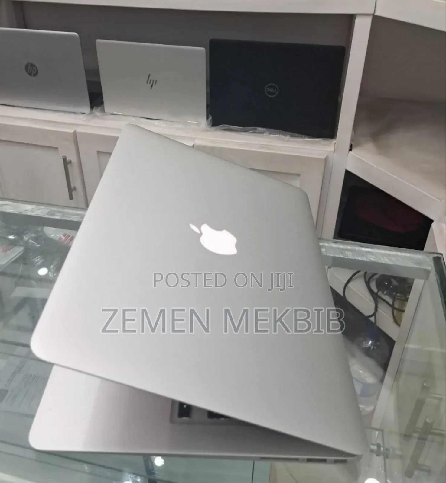 New Laptop Apple MacBook Air 2017 8GB Intel Core I5 SSD 128GB